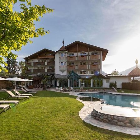 Hotel Burggraeflerhof Мерано Экстерьер фото