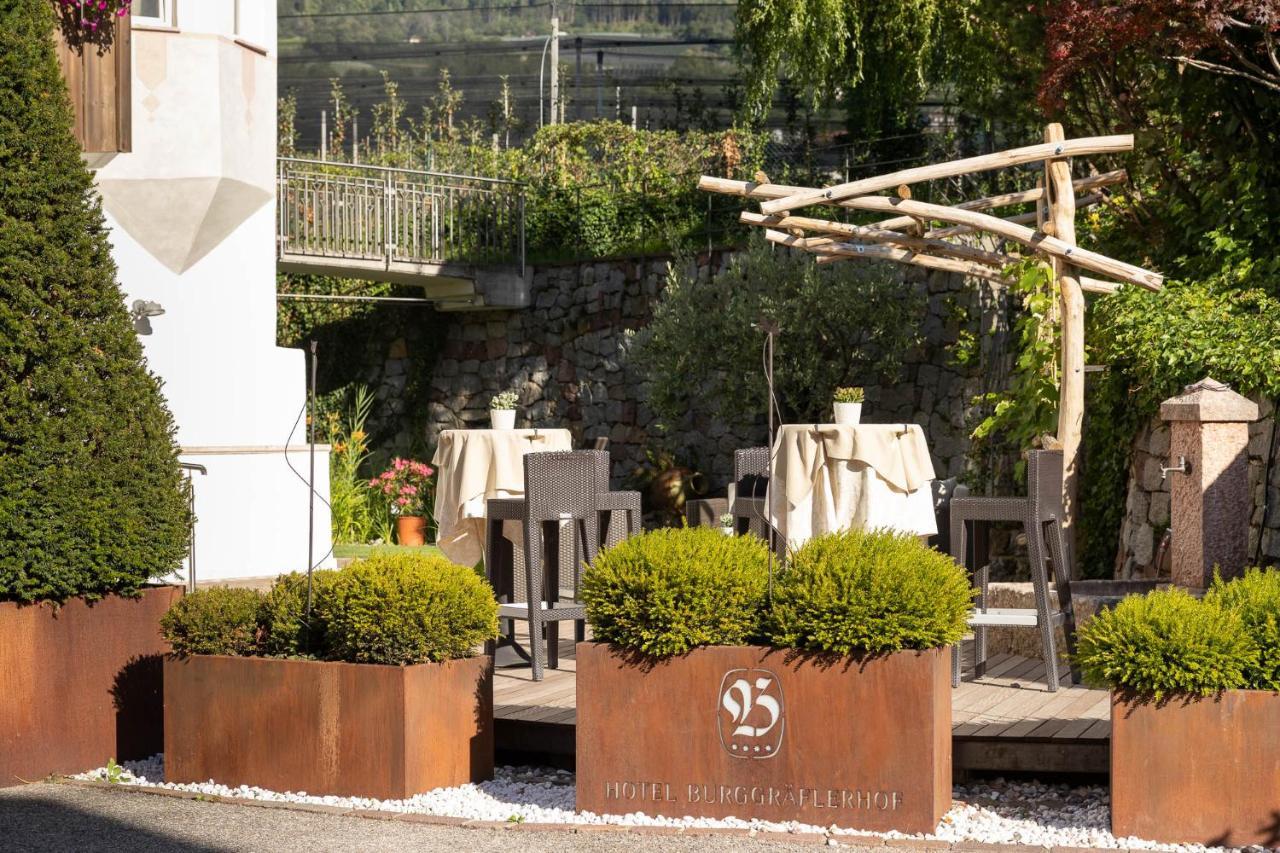 Hotel Burggraeflerhof Мерано Экстерьер фото