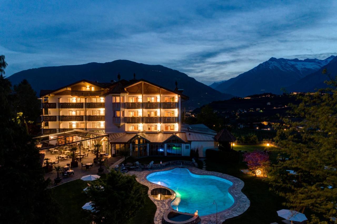 Hotel Burggraeflerhof Мерано Экстерьер фото
