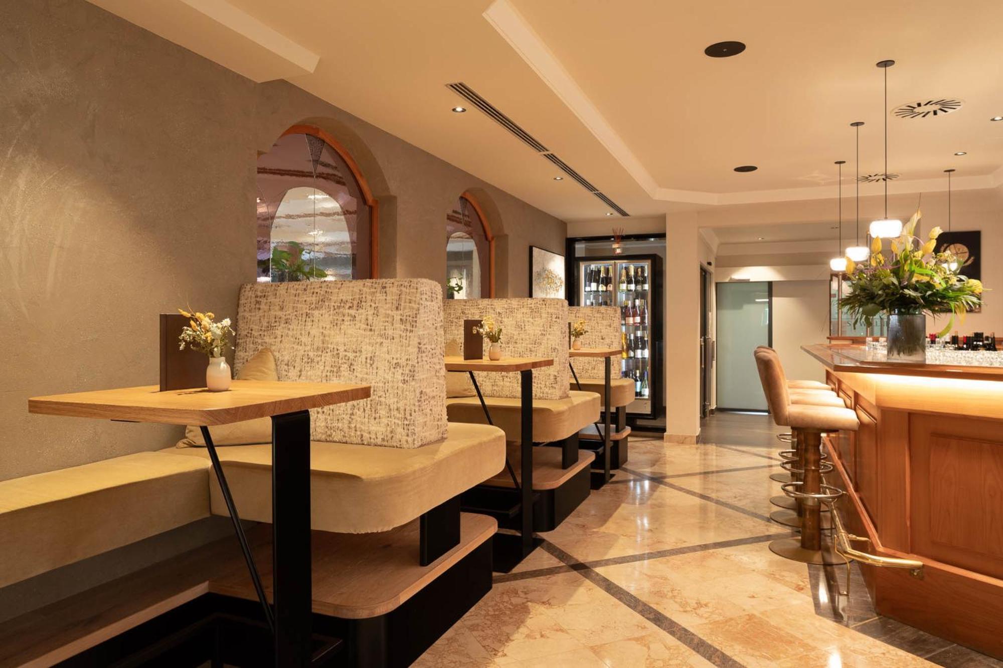 Hotel Burggraeflerhof Мерано Экстерьер фото