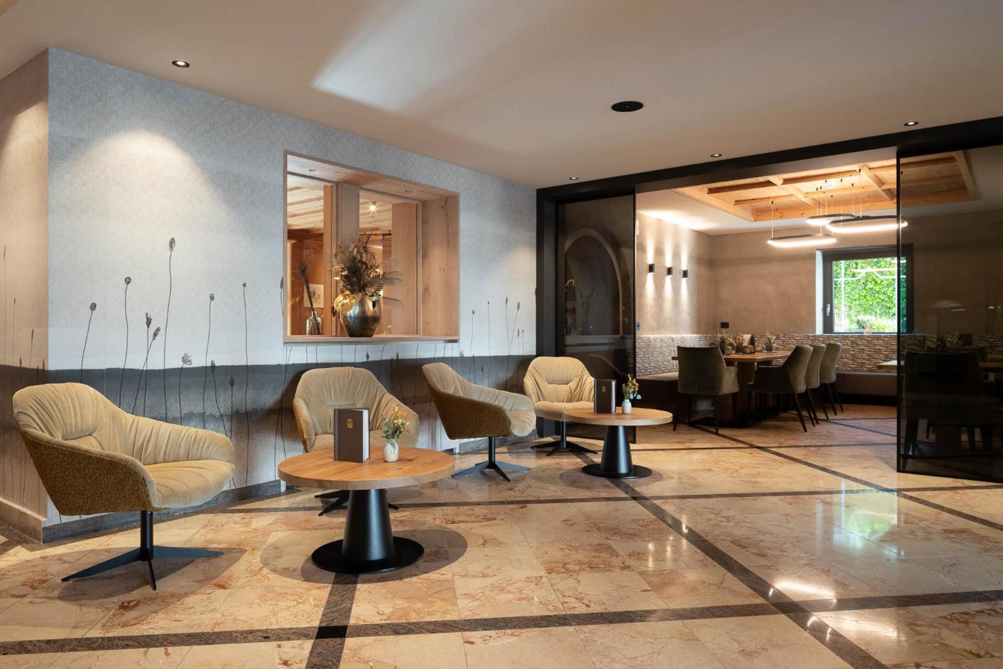 Hotel Burggraeflerhof Мерано Экстерьер фото