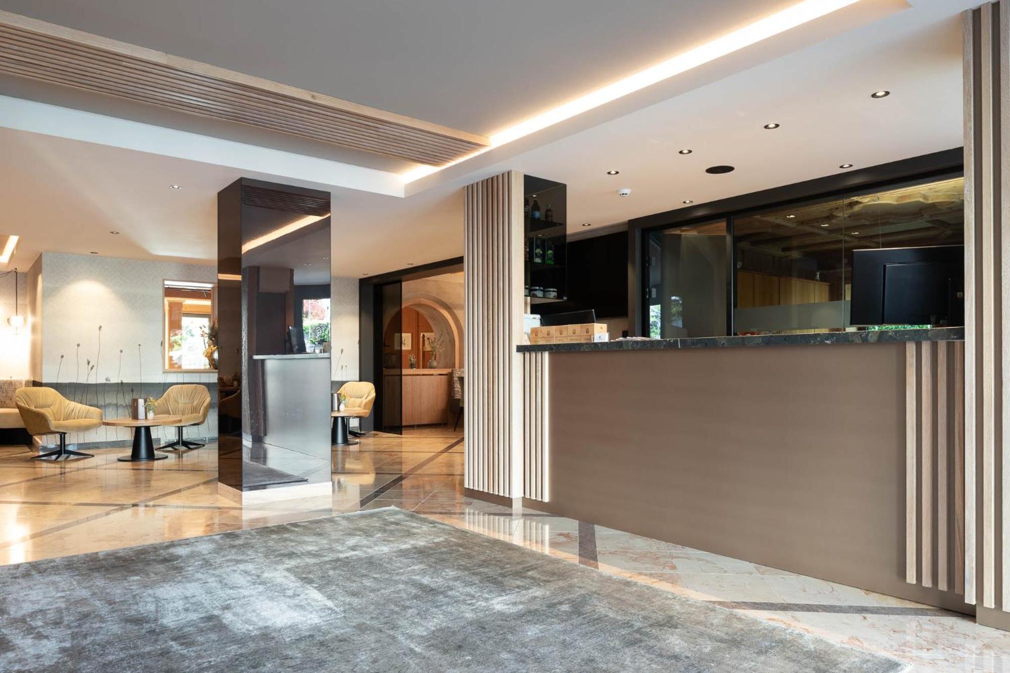 Hotel Burggraeflerhof Мерано Экстерьер фото