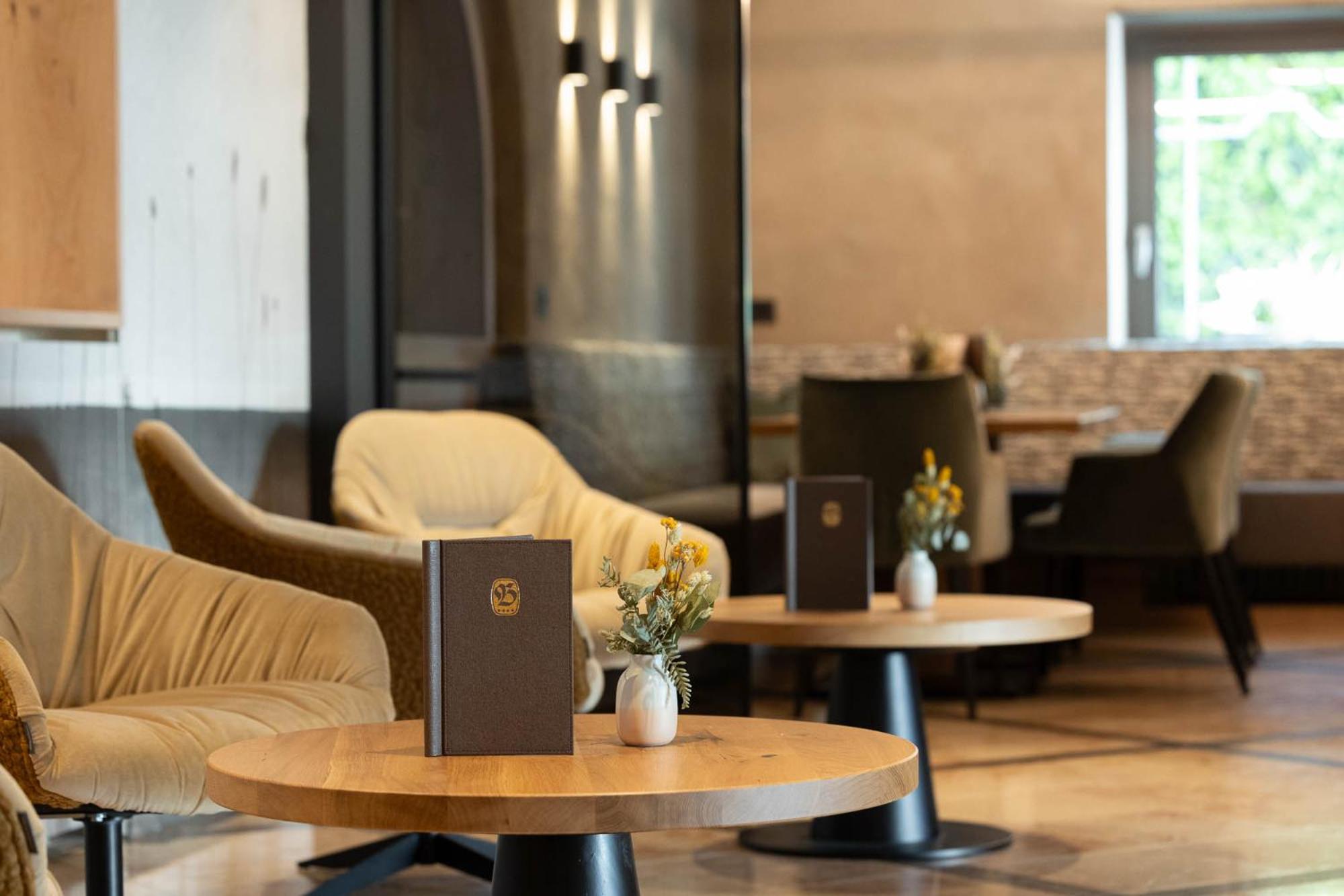 Hotel Burggraeflerhof Мерано Экстерьер фото